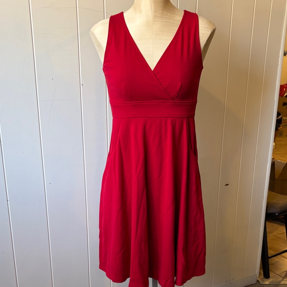 Olian Maternity Elegant Red Sleeveless Dress